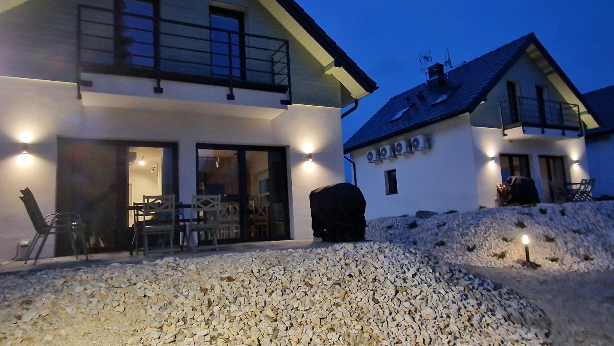 Villa Season - Klimatyzowana 10 Osobowa Z Widokiem Na Gory, Sauna Opalana Drewnem, Jacuzzi 4km Do Zieleniec Arena