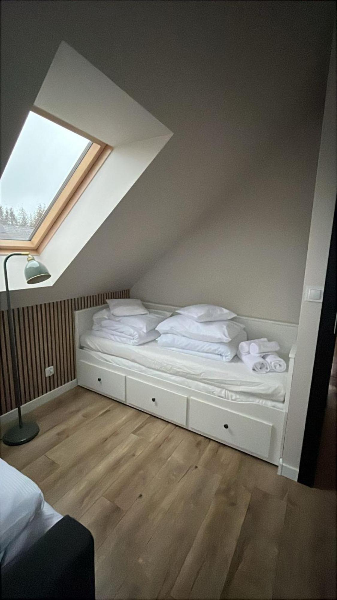 Season - Klimatyzowana 10 Osobowa Z Widokiem Na Gory, Sauna Opalana Drewnem, Jacuzzi 4km Do Zieleniec Arena Villa Lasowka